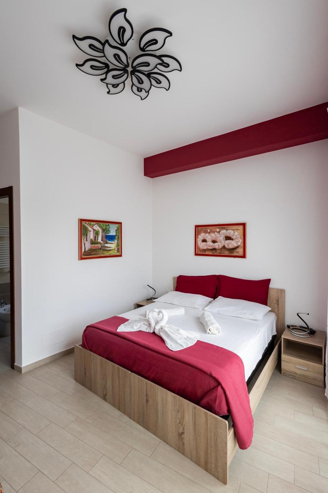 Palermonamour Art Gallery Suite Dış mekan fotoğraf